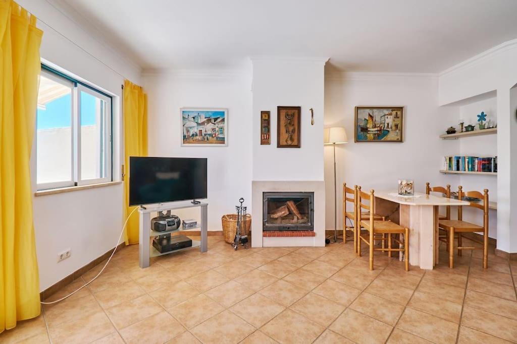 Casa Felix Mit Pool Βίλα Αλμπουφέιρα Εξωτερικό φωτογραφία